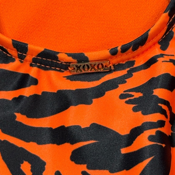 NWT XOXO Wild Side Strappy Cutout Orange and Black Patterned Swimsuit M - Picture 8 of 10